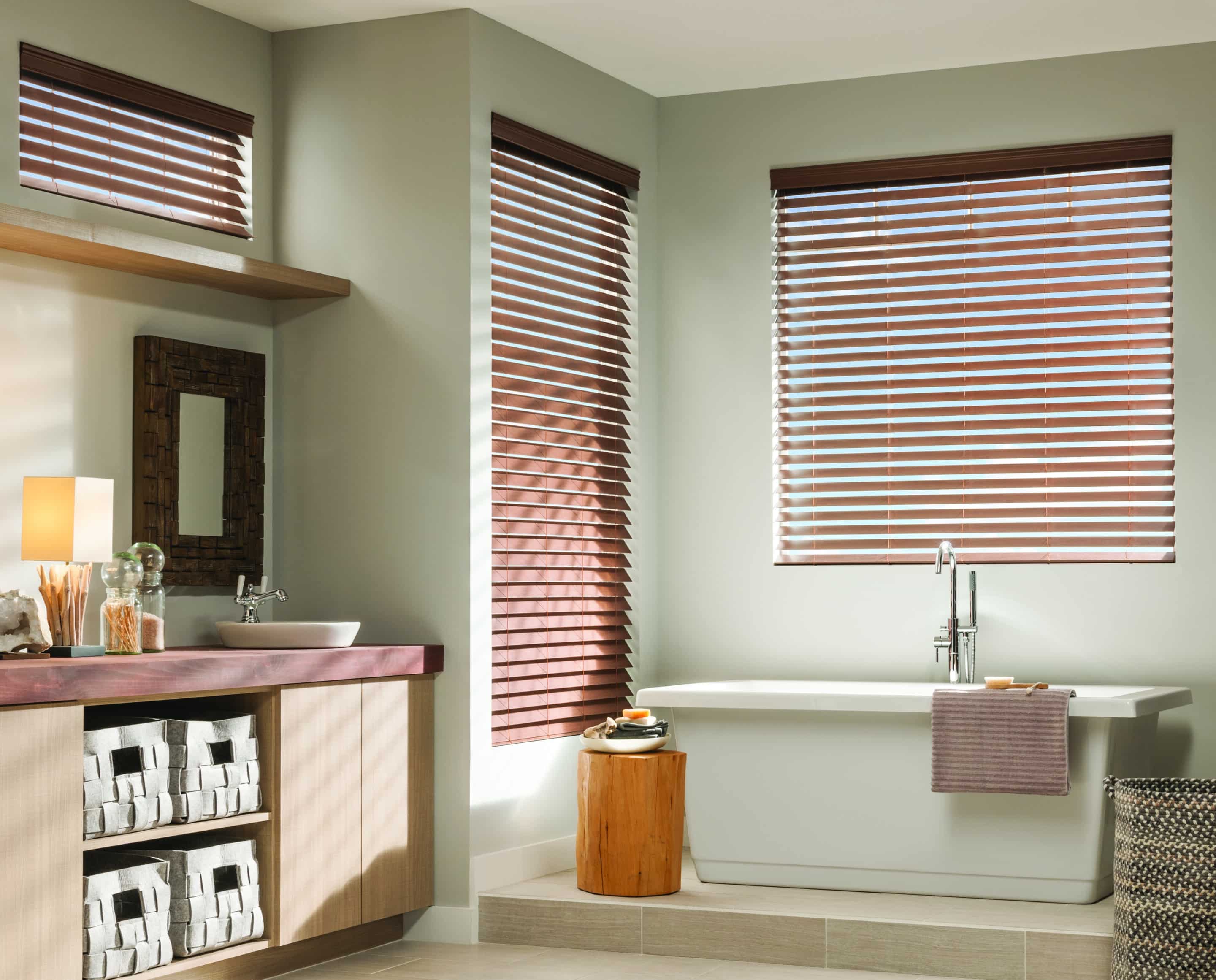 ALTA FauxWood Blinds BATH PG2 PG702